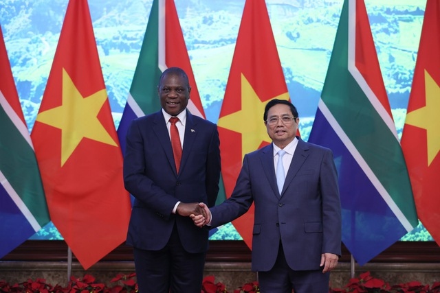 Thủ tướng Phạm Minh Chính tiếp Phó Tổng thống Cộng hòa Nam Phi